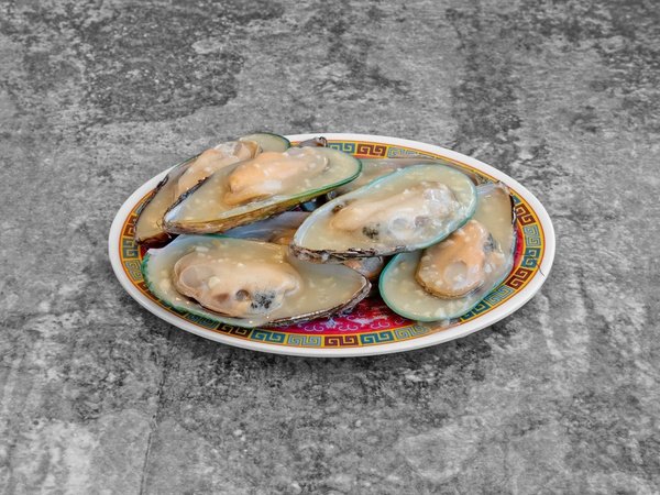 Mussels in Garlic Butter